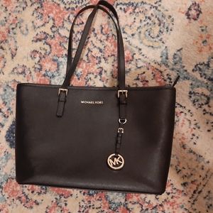 Michael Kors tote